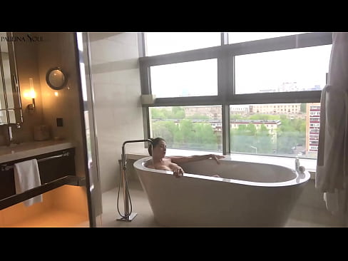 ❤️ Obrovská kočka vášnivě si honí kundu v koupelně ☑ Porno u cs.high-pass.ru ❌❤